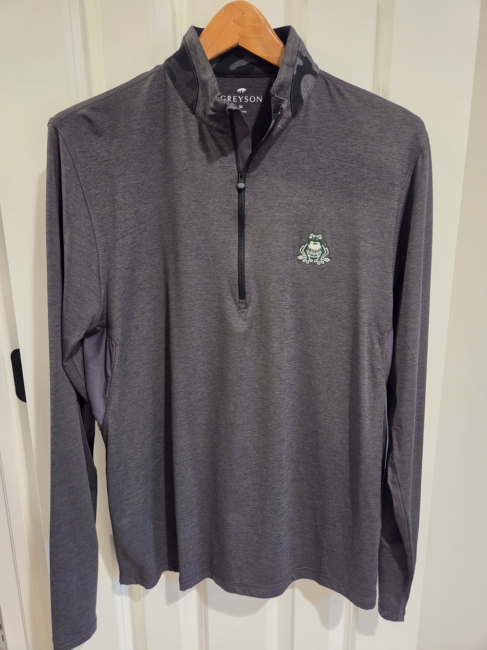 Greyson Men's Long-Sleeve Quarter-Zip Pullover - Charcoal